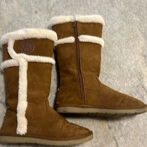 Michael Kors Fleece Lined Girls Winter Boots Size 3